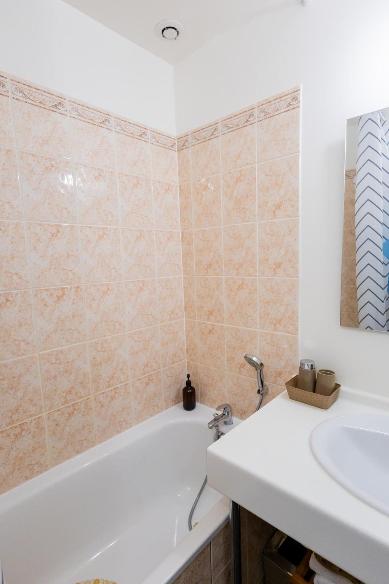 Appartement Jelyad Angelus Proche Disney Chanteloup En Brie Exterior foto